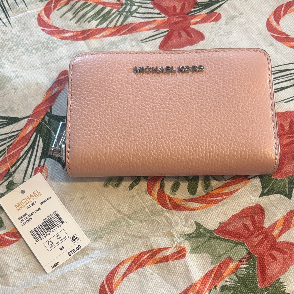 Michael Kors Blush Pink Wallet